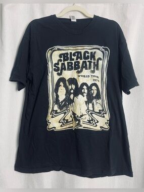 Black Sabbath World Tour 1978 Band T-Shirt Black Mens XL Short Sleeve Crew Neck